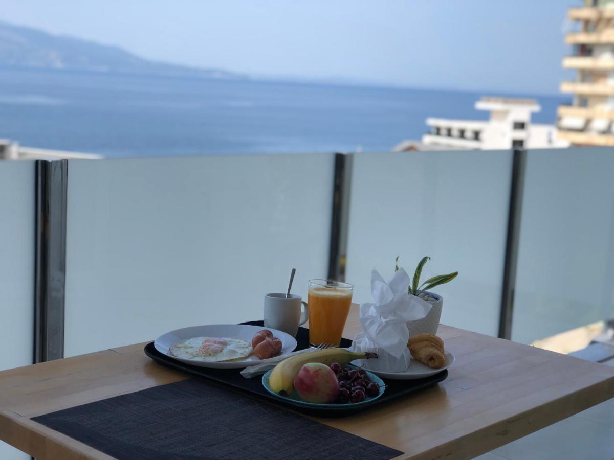 Nemesis Hotel Sarandë エクステリア 写真